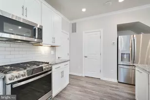 20707 Heron Landing Dr, Sterling, VA 20166 - Photo 14
