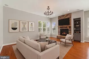 23414 Higbee Ln, Brambleton, VA 20148 - Photo 14