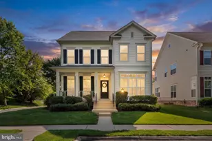 23414 Higbee Ln, Brambleton, VA 20148 - Photo 4