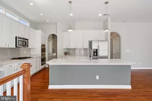 23414 Higbee Ln, Brambleton, VA 20148 - Photo 18