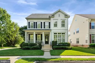 23414 Higbee Ln, Brambleton, VA 20148 - Photo 2