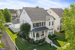 23414 Higbee Ln, Brambleton, VA 20148 - Photo 6