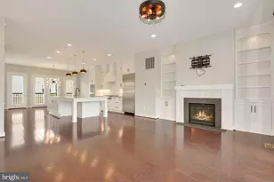 23094 Sullivans Cove Sq, Brambleton, VA 20148 - Photo 8