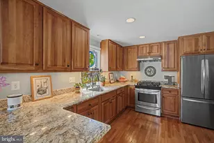 4 Ayr St SW, Leesburg, VA 20175 - Photo 8