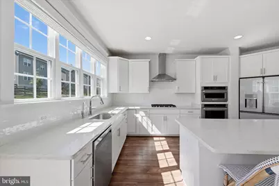 18003 Lake Front Circle, Round Hill, VA 20141 - Photo 20