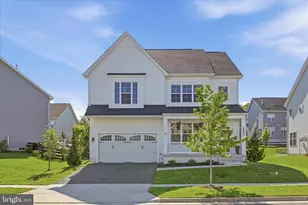 18003 Lake Front Cir, Round Hill, VA 20141 - Photo 1