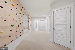 18003 Lake Front Cir, Round Hill, VA 20141 - Photo 54