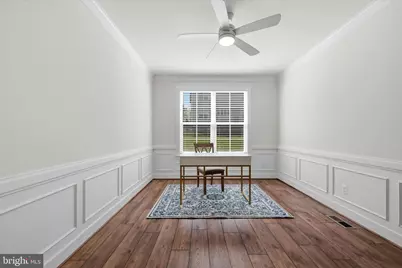 18003 Lake Front Circle, Round Hill, VA 20141 - Photo 4