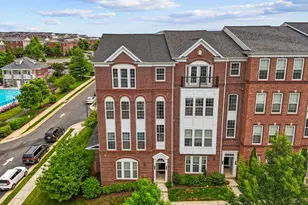 20696 Erskine Terrace, Ashburn, VA 20147 - Photo 4