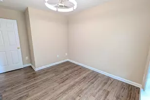 211 Shirley Square SE, Leesburg, VA 20175 - Photo 26