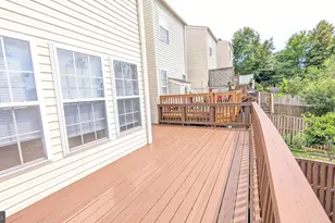 211 Shirley Square SE, Leesburg, VA 20175 - Photo 34