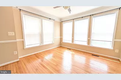 211 Shirley Square SE, Leesburg, VA 20175 - Photo 14