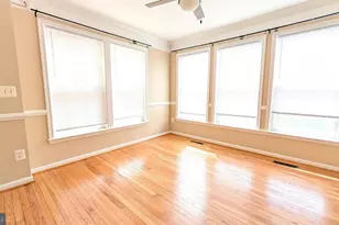 211 Shirley Square SE, Leesburg, VA 20175 - Photo 14