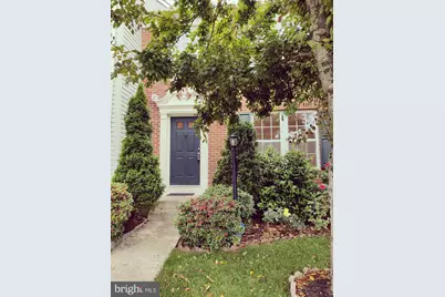 211 Shirley Square SE, Leesburg, VA 20175 - Photo 1