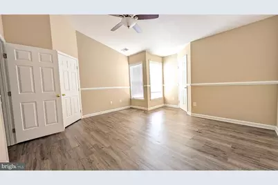 211 Shirley Square SE, Leesburg, VA 20175 - Photo 16