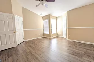 211 Shirley Square SE, Leesburg, VA 20175 - Photo 16
