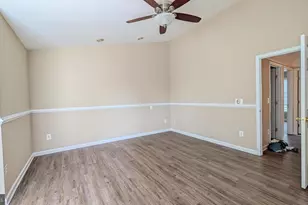 211 Shirley Square SE, Leesburg, VA 20175 - Photo 18