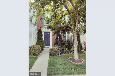 211 Shirley Square SE, Leesburg, VA 20175 - Photo 2