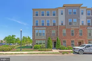 25286 Gray Poplar Terrace, Aldie, VA 20105 - Photo 2