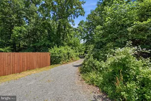 13473 Mountain Rd, Lovettsville, VA 20180 - Photo 2