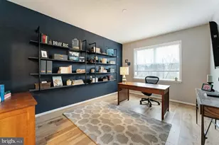 19006 Coral Reef Sq, Leesburg, VA 20176 - Photo 30