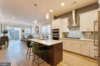 19006 Coral Reef Square, Leesburg, VA 20176 - Photo 4