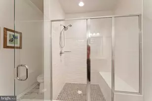 19006 Coral Reef Sq, Leesburg, VA 20176 - Photo 32