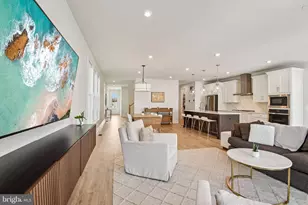 41800 Mellowed Ivory Pl, Brambleton, VA 20148 - Photo 4