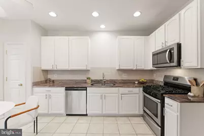 47779 Scotsborough, Sterling, VA 20165 - Photo 12