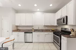 47779 Scotsborough, Sterling, VA 20165 - Photo 12