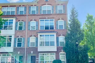 19251 Harlow Square, Leesburg, VA 20176 - Photo 1