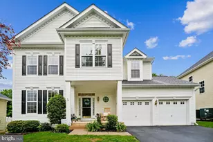 35551 Sarasota St, Round Hill, VA 20141 - Photo 1