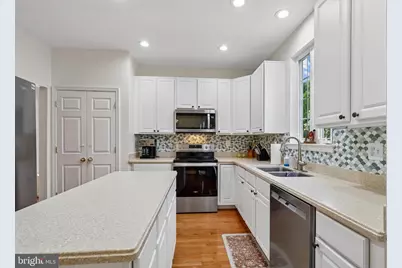 35551 Sarasota Street, Round Hill, VA 20141 - Photo 16