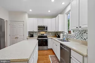 35551 Sarasota St, Round Hill, VA 20141 - Photo 16