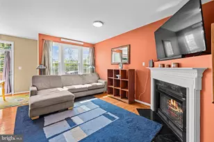 836 Revelstore Terrace NE, Leesburg, VA 20176 - Photo 14