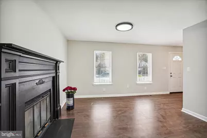 10 Red Wing Court, Sterling, VA 20164 - Photo 4