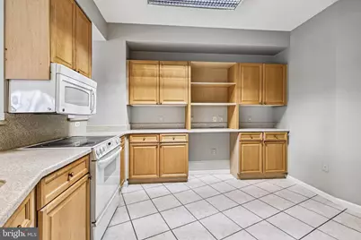 19375 Cypress Ridge Terrace #621, Leesburg, VA 20176 - Photo 12