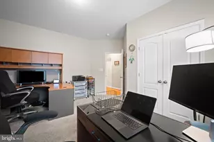24619 S Greysteel Square, Aldie, VA 20105 - Photo 32