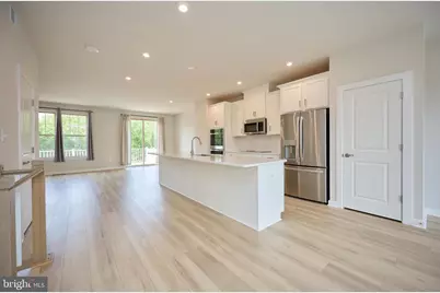 1035 Venifena Terrace SE, Leesburg, VA 20175 - Photo 6