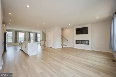 1035 Venifena Terrace SE, Leesburg, VA 20175 - Photo 10