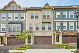 1035 Venifena Terrace SE, Leesburg, VA 20175 - Photo 2