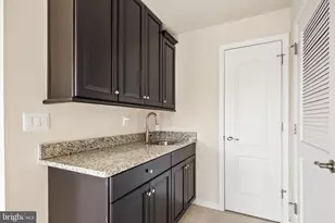 42593 Sunset Ridge Square, Ashburn, VA 20148 - Photo 18
