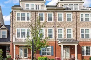 42593 Sunset Ridge Square, Ashburn, VA 20148 - Photo 1