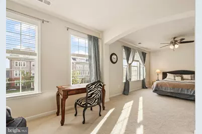 42593 Sunset Ridge Square, Ashburn, VA 20148 - Photo 32