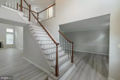 22829 Queensbridge Drive, Ashburn, VA 20148 - Photo 2