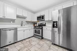 21843 Baldwin Square, Sterling, VA 20164 - Photo 10