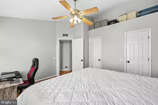21843 Baldwin Square, Sterling, VA 20164 - Photo 20
