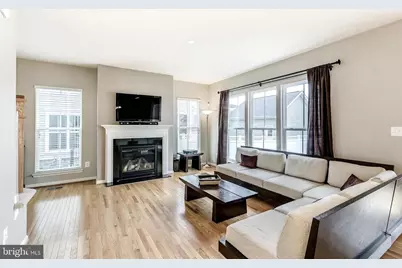 23417 Gardenwalk Drive, Ashburn, VA 20148 - Photo 14