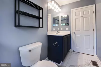 23014 Fontwell Square, Sterling, VA 20166 - Photo 16