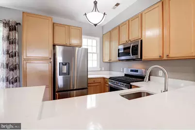 23014 Fontwell Square, Sterling, VA 20166 - Photo 6